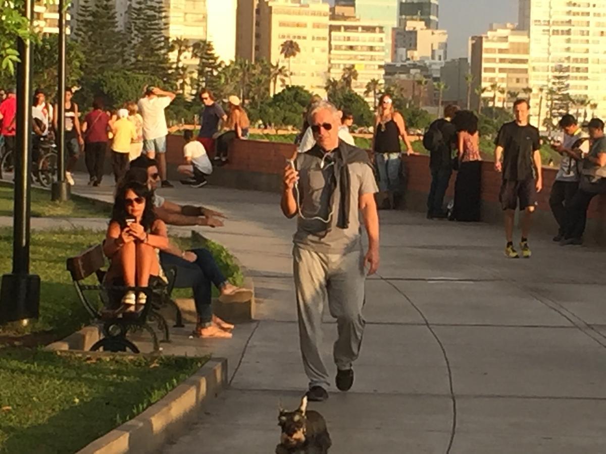 Miraflores Frente Al Mar リマ エクステリア 写真