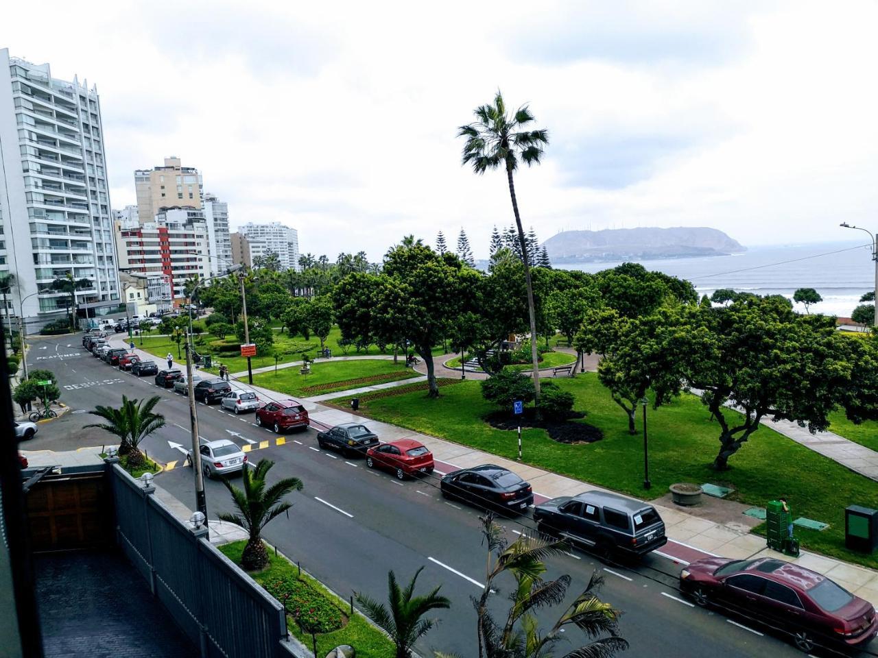 Miraflores Frente Al Mar リマ エクステリア 写真