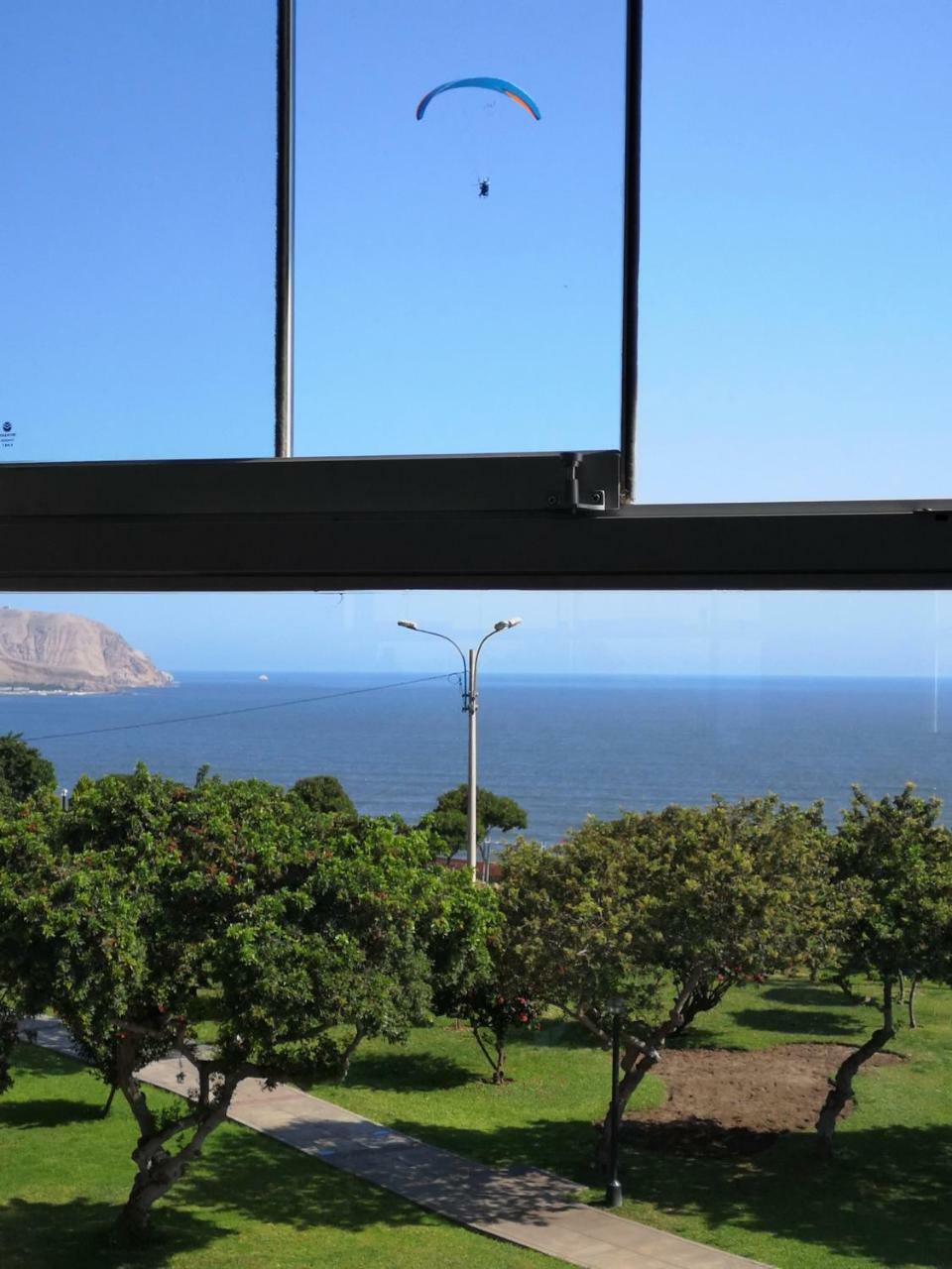 Miraflores Frente Al Mar リマ エクステリア 写真